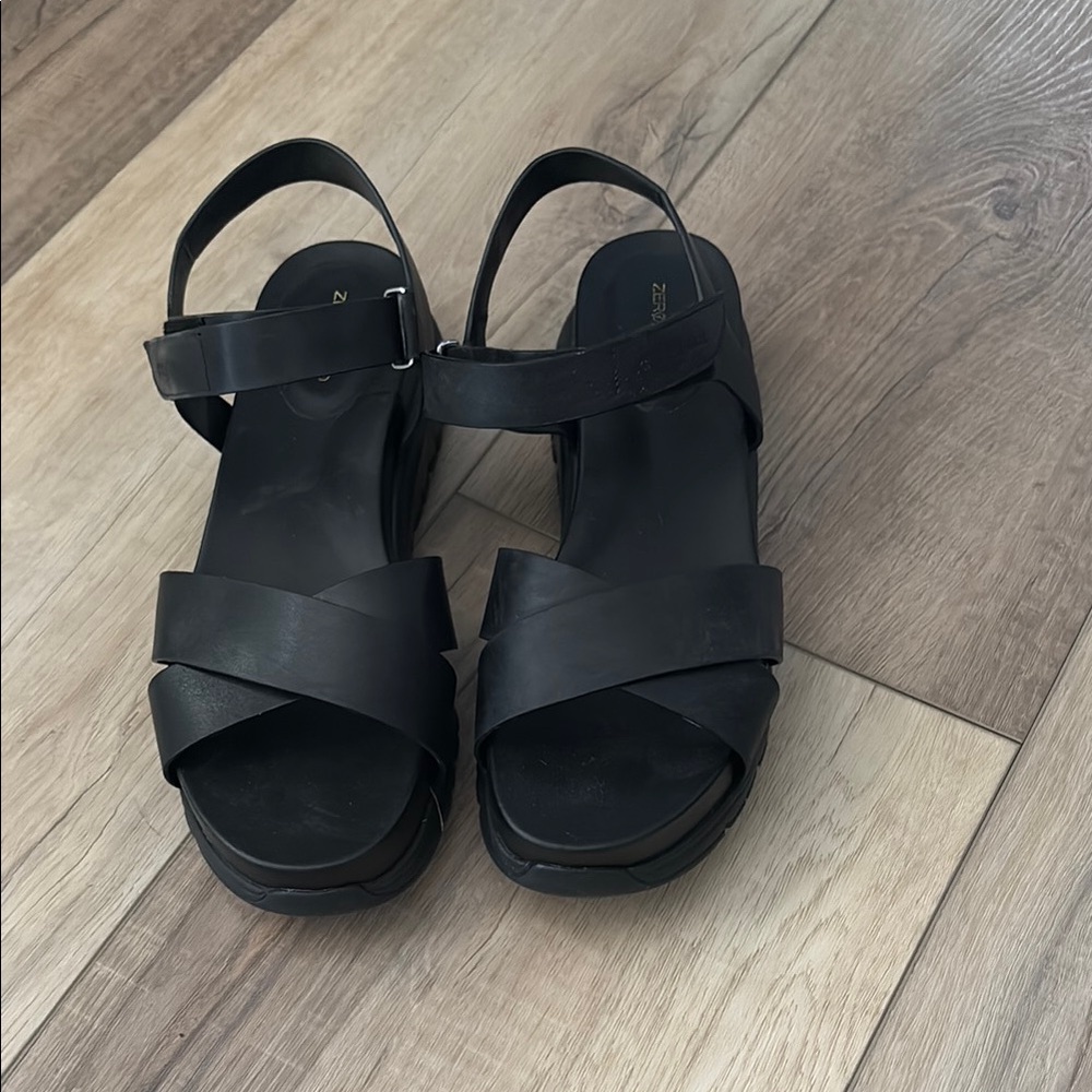 Cole Haan Black Sandals